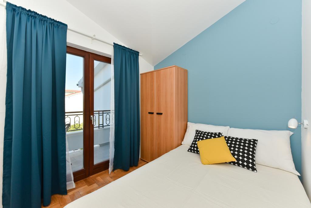 Mediterraneo Garden Apartments Petrcane Exterior photo